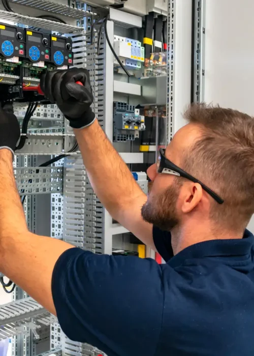 Commercial Electrician-hero-banner